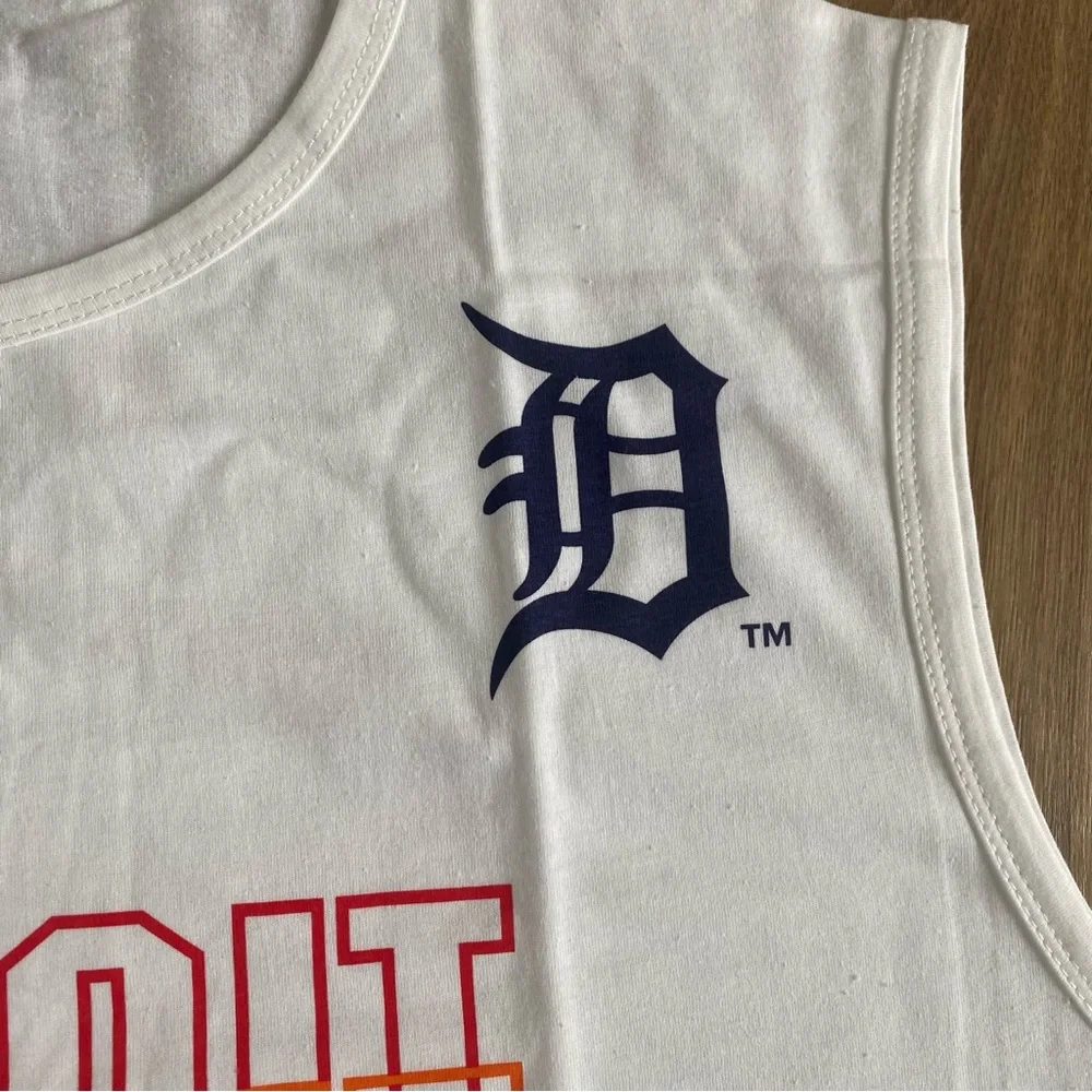 New Detroit Tigers Pride Rainbow Tank Top Muscle Shirt Cut Off Unisex Size XL
